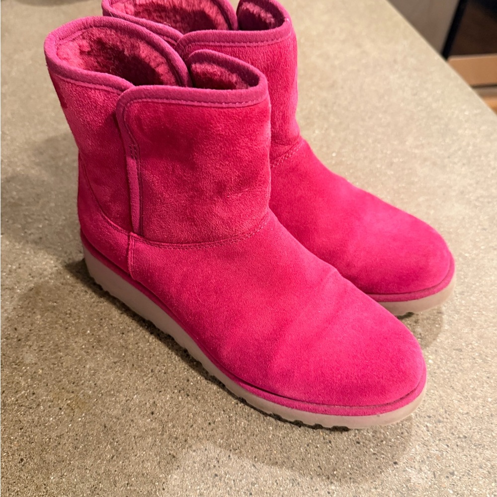 Ugg Pink Suede Women's Boots